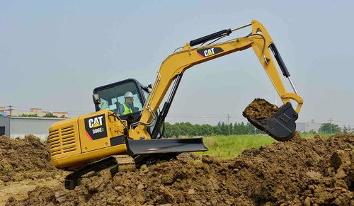 攻城兵指揮官 機(jī)械租賃、挖機(jī)出租的運行維護(hù)與防腐防銹工程